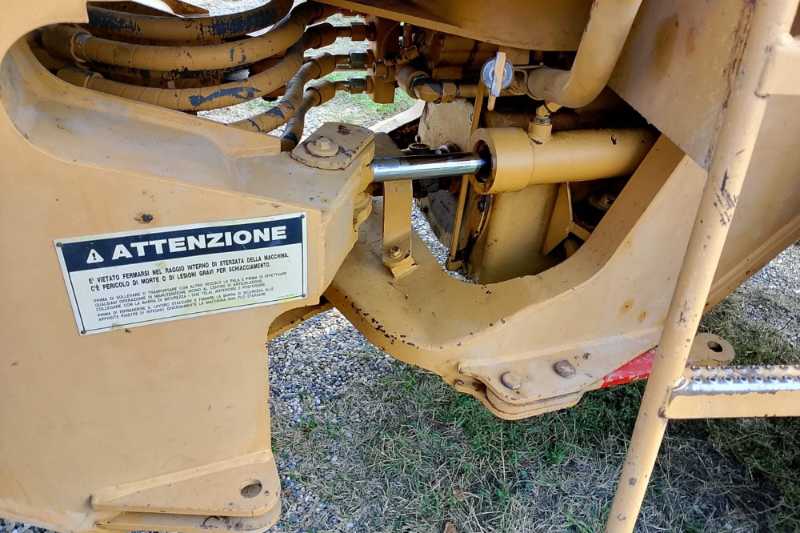 OmecoHub - Immagine CATERPILLAR IT18